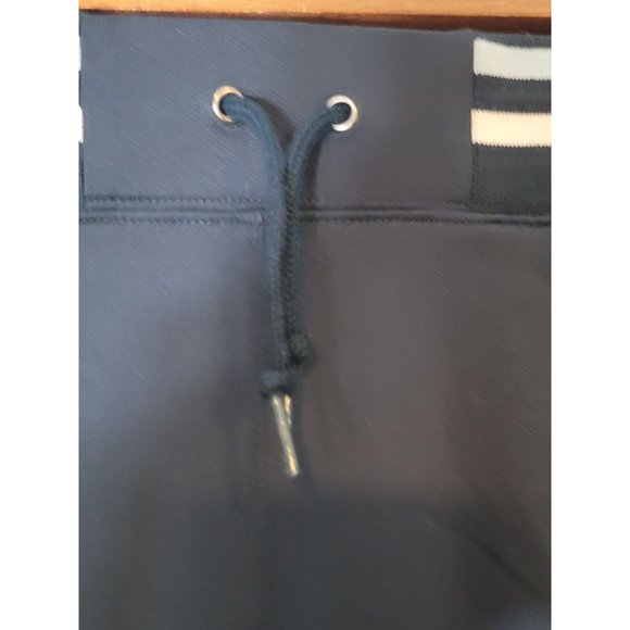 Athleta Graphic Print Workout Shorts Large Blue Elastic Waist Drawstring - Picture 5 of 6